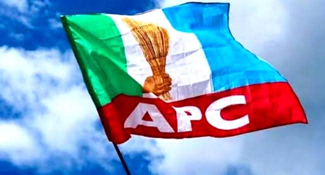 APC PCC donates cash, food items to female Ulamas in Zamfara