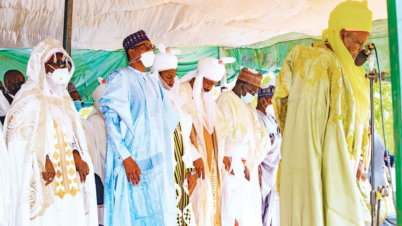 Eid-el-Kabir turns carnival, unifies Nigerians on Lagos Island