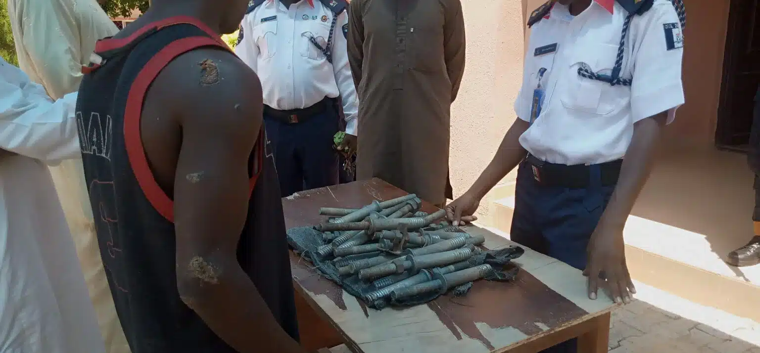 Katsina NSCDC arrests 35-yr-old allegedly with 33kva line spindle pins