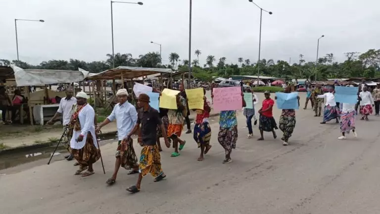 Protest in Calabar over suspected police signposts