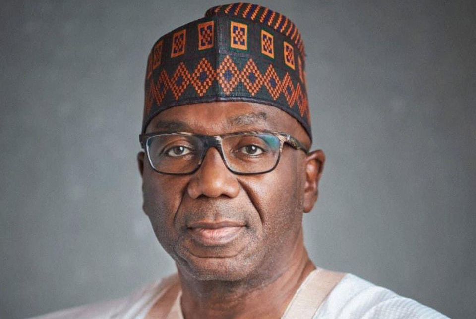 Kwara governor urges corps members to justify confidence reposed in them