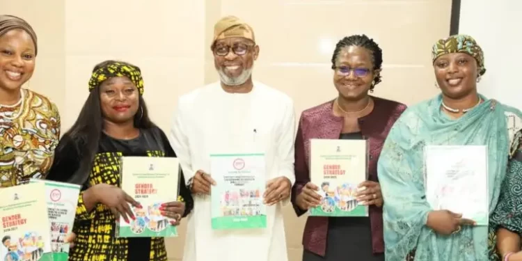 L-R: National Secretary of Women In Mining In Nigeria, Mrs Emily Ofodile; Mrs Ngozi Okoye, N&G Consultant; Minister of Solid Minerals Development, Dr Dele Alake; Permanent Secretary of Ministry of Solid Minerals Development, Dr Mary Ogbe & WIMIN Executive; during the Unveiling of the Gender Strategy by the minister, on Tuesday in Abuja.