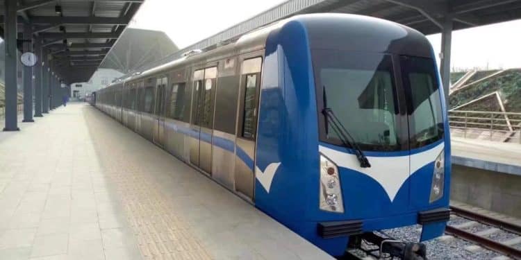 Optimized by JPEGmini 3.14.14.72670860 0x9b830eca