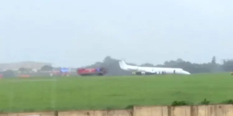 XEJet aircraft skids off Lagos airport runway