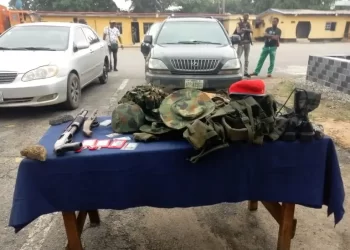 Alleged robbery, car theft: Two dismissed soldiers, four others arrested