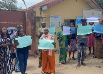 Parents protest boarding fees increase in Lagos school 
