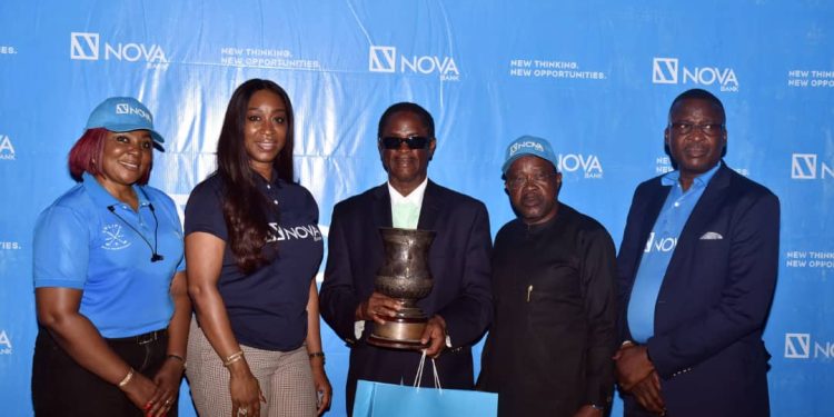 L-R: Esther Adino, Group Head, Retail and Digital Banking, NOVA Bank; Chinwe Iloghalu, Executive Director, Institutional and Commercial Banking; Tayo Babalakin, The Nigeria Cup 2024 Champion; Ede Osemwengie, Chairman, Nova MBL Asset Management, and Dr. David Isiavwe, Executive Director, Operations and IT, at the event.