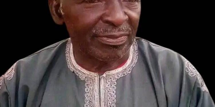 Idi Dakum