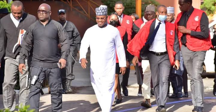 Yahaya Bello controls supporters as Justice Anenih frowns at court room crowd