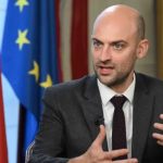 Alt ="French Foreign Minister Jean-Noel Barrot"