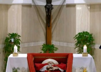 Cardinals to discuss pope’s funeral arrangements