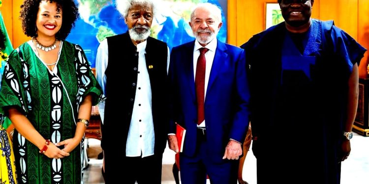 From left: Prof (Mrs.) Carolina Osunleye, Co-Founder at The African Pride; Nobel Laureate, Prof. Wole Soyinka; Brazilian President, Lula da Silva and Mr. Ajoyemi Osunleye, Managing Partner at the African Pride, during President Lula’s private meeting with Prof. Soyinka.