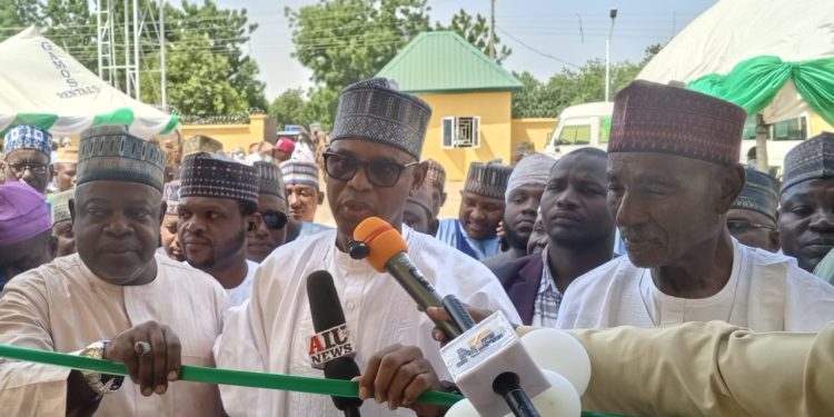 Minister of State for Works, Barrister Bello Muhammad Goronyo (centre) who represented Senator (Dr.) Aliyu Magatakarda Wamakko; former Secretary to Sokoto State Government, Ambassador Sahabi Isah (right); and Registrar/Chief Executive Officer, National Business and Technical Examinations Board (NABTEB), Dr. Mohammed Aminu Mohammed, during the handover/inauguration of an ultra-modern office building in Sokoto donated to NABTEB by  Wamakko...on Saturday.