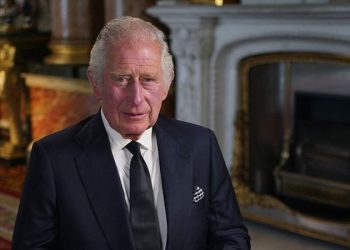 House of Commons receive law giving King powers to strip Andrew of his dukedom