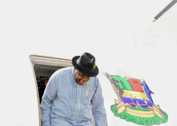 Bayelsa Govt newly acquired aircraft makes inaugural flight (see those on board)