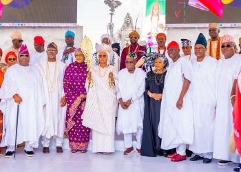 10th coronation: Ooni instals Remi Tinubu as Yeye Asiwaju Ile Oodua (see pix)