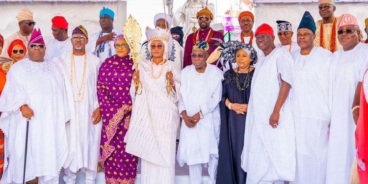 10th coronation: Ooni instals Remi Tinubu as Yeye Asiwaju Ile Oodua (see pix)