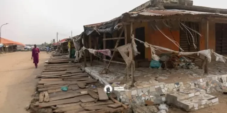 Royal council closes Badagry market to complete rites for late Akran