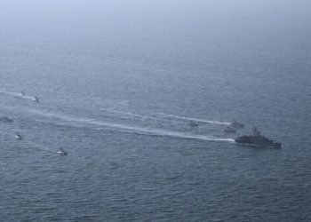 Strait of Hormuz closed, 3000 vessels, 20,000 seafarers stranded in Middle East