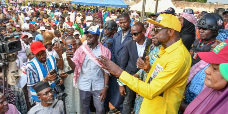 Prof. Mohammad Sani Haruna (right) addressing his supporters during the Northern Zone Mega Rally for the 2027 Nasarawa APC Governorship Primaries in Akwanga, Nasarawa State...yesterday.