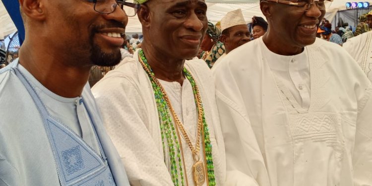 From left: Member, Ogun State House of Assembly, representing Odogbolu State Constituency, Hon. Lukman Adeleye; celebrator/Onirete of Irete-Ijebu kingdom, HRH Oba Abdul-Ganiyu Olusegun Awokoya-Yesufu (Otufesojoye, Adetutu 1), and Senator Gbenga Daniel, representing Ogun East Senatorial district in the National Assembly, during the fifth coronation anniversary celebration of the monarch.